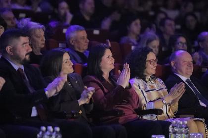 Концерт на Старозагорската опера „Swinging Love & Wine“ с участието на Васил Петров и оркестъра на Държавна опера – Стара Загора в Одрин